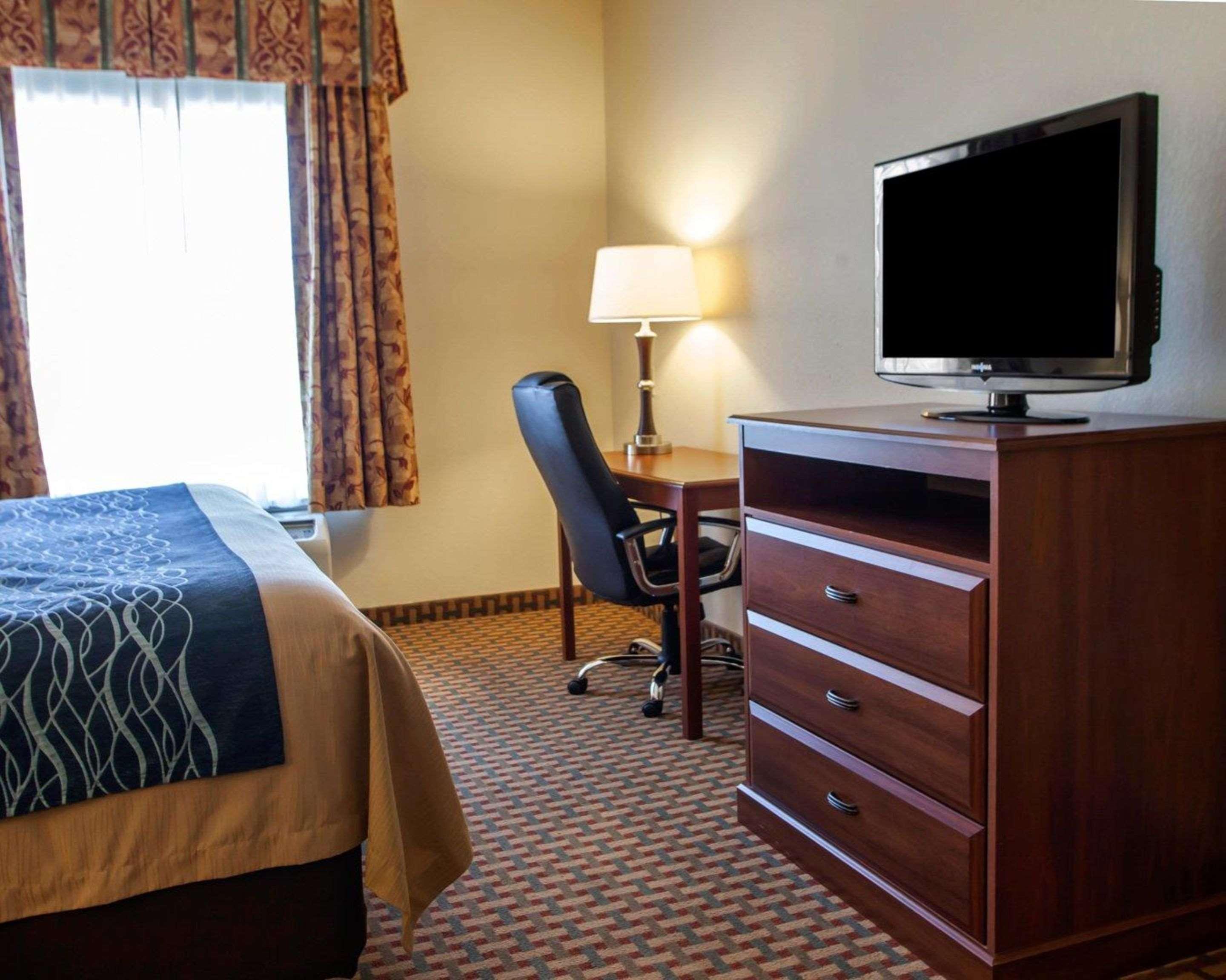Comfort Inn & Suites Harrisonville Екстер'єр фото