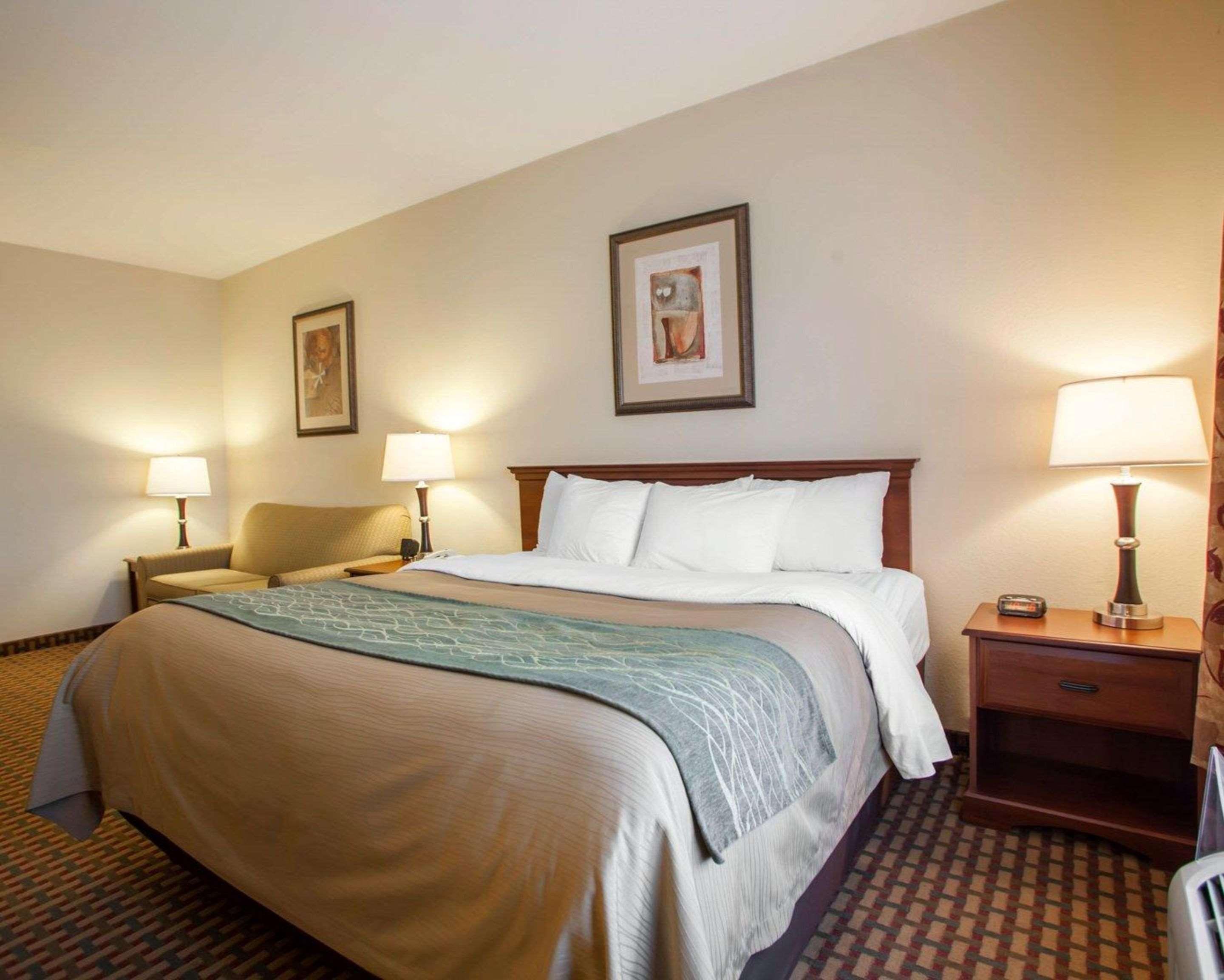 Comfort Inn & Suites Harrisonville Екстер'єр фото