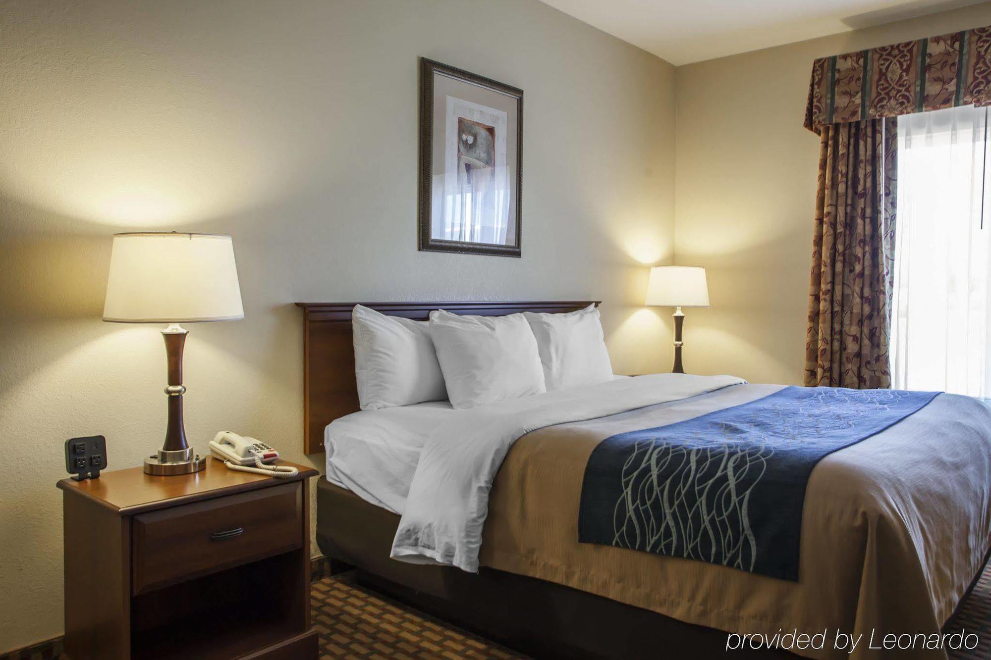 Comfort Inn & Suites Harrisonville Екстер'єр фото
