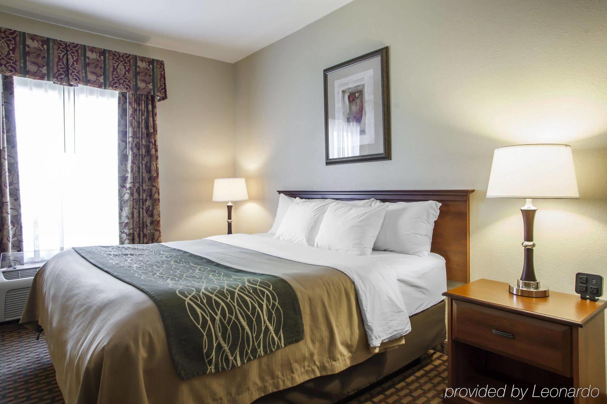 Comfort Inn & Suites Harrisonville Екстер'єр фото